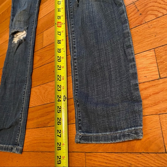 SOLO Design Lab Distressed Jeans - Picture 4 of 16